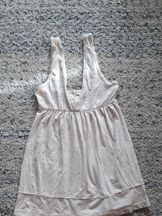 Abercrombie & Fitch Cream Tank Top - Picture 1 of 6